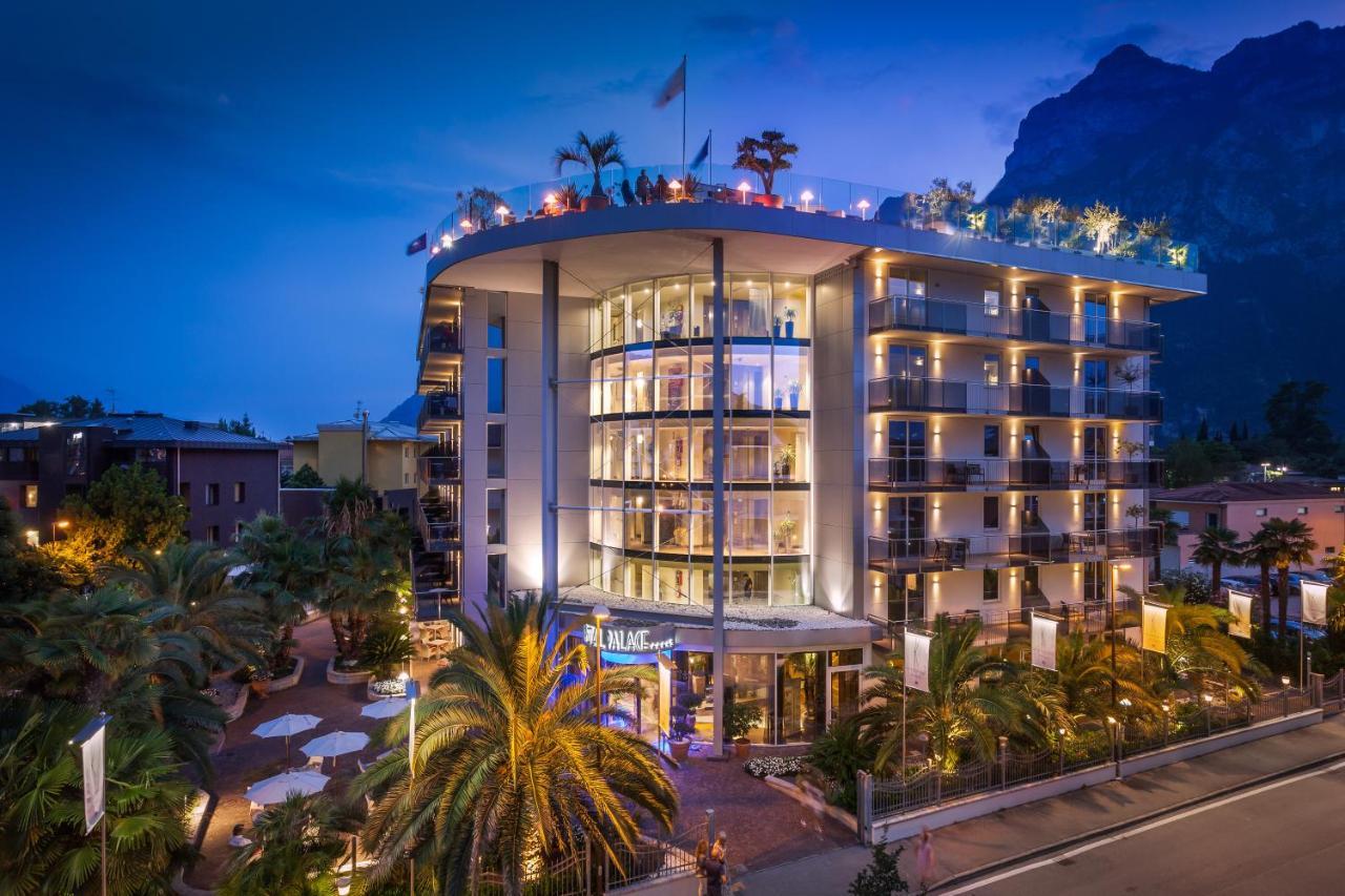 Hotel Kristal Palace - Tonelli Hotels - Adult Friendly Riva del Garda Exterior foto